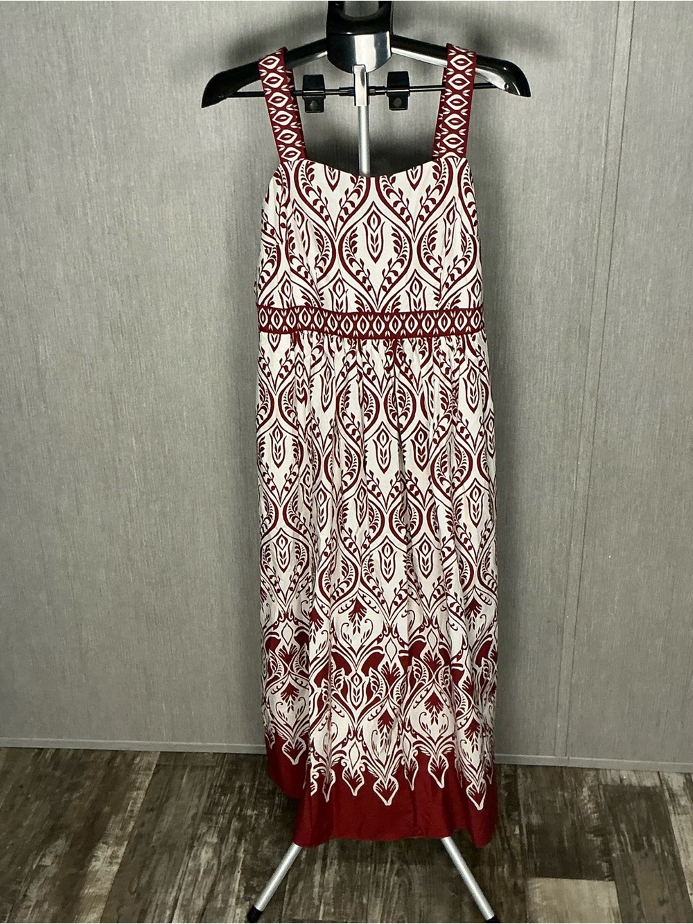Talbots White and Burgundy Printed Maxi Dress Size 8 - Picture 12 of 12